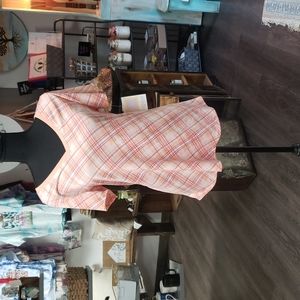 LuLaRoe m peach gingham print shirt